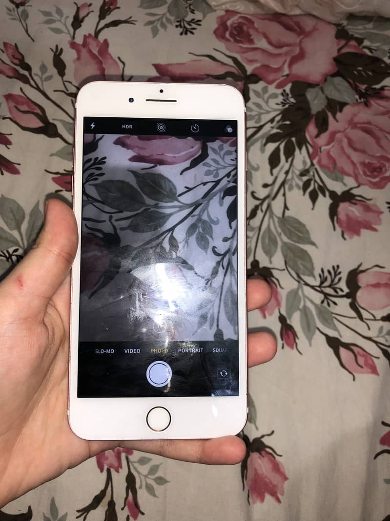 Apple iPhone 7 Plus 4