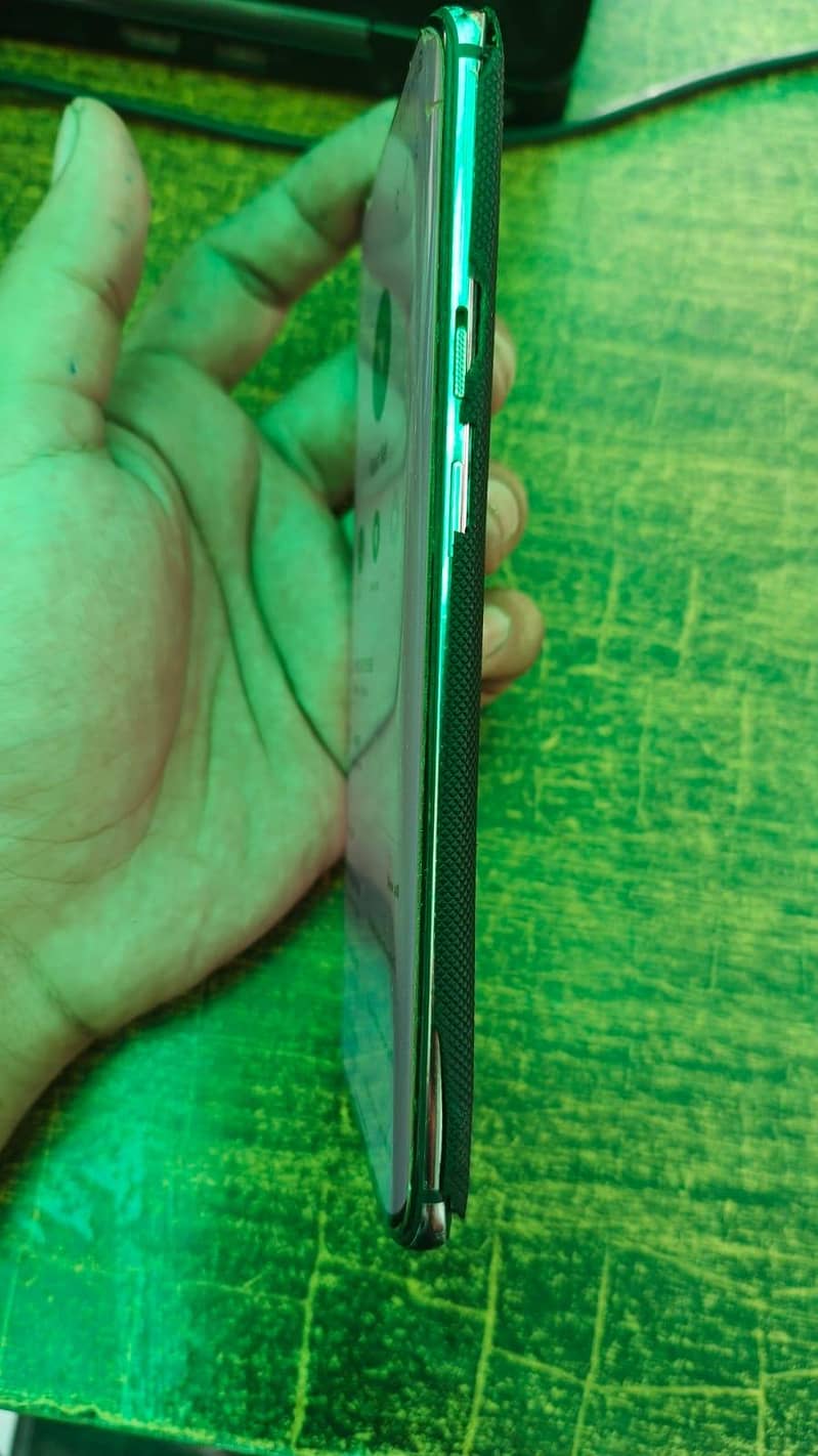 One Plus 7T Pro 1