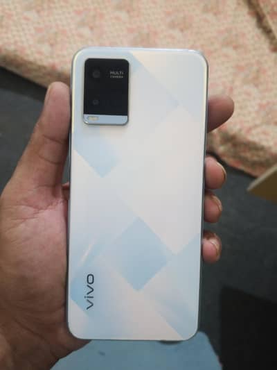 vivo y21