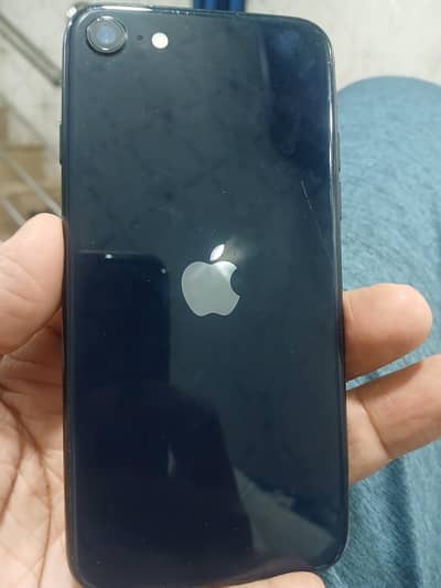 Apple iPhone SE
