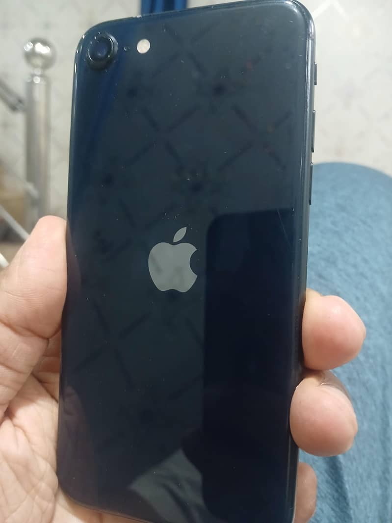 Apple iPhone SE 2
