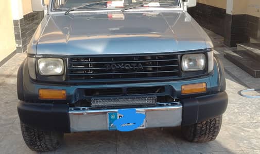 Toyota land cruiser fj70 1992 model