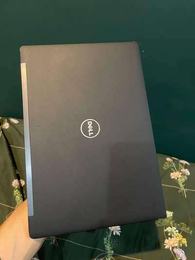 Dell latitude 7280 compact laptop