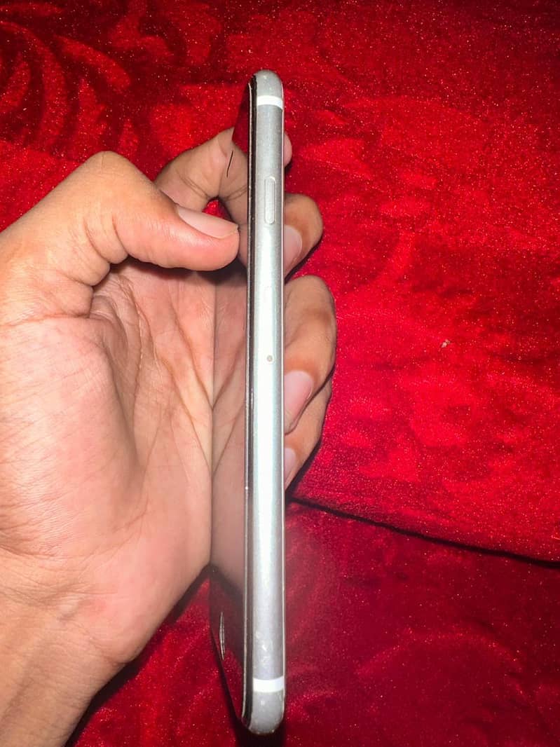 Apple iPhone SE 5