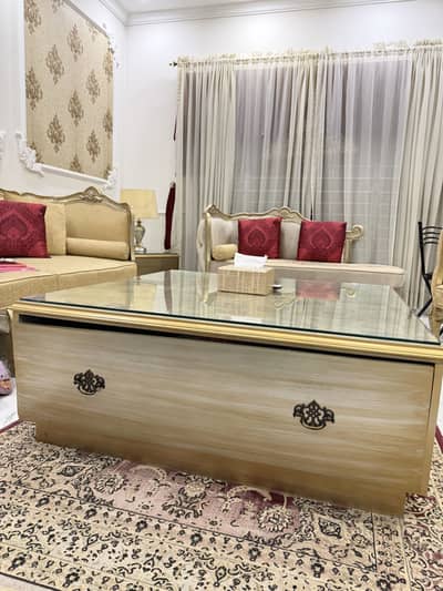 Center table and side tables