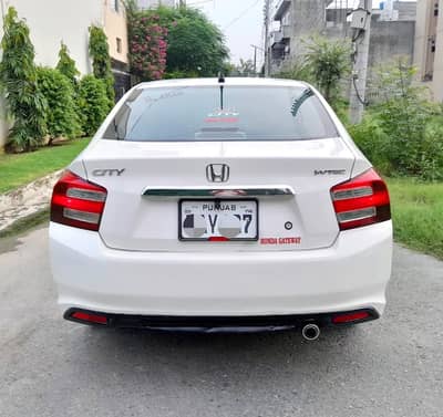 Lady Doctor used Honda City 2019 1.3 Manual B 2 B Genuine 84 K driven