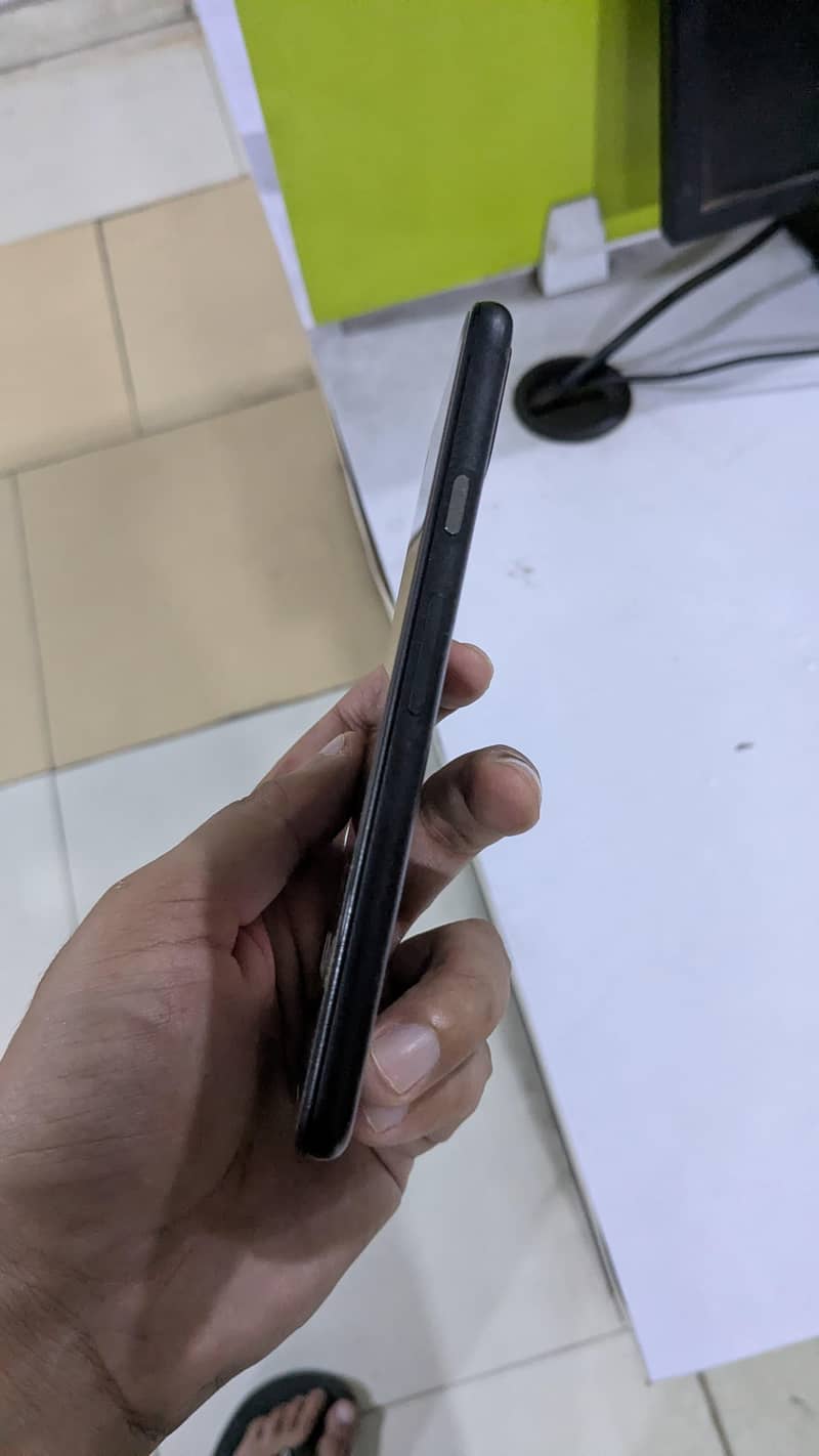 Google Pixel 5 2