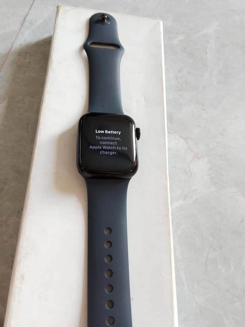 Apple watch 2
