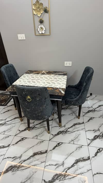 Dining table with 4 chairs