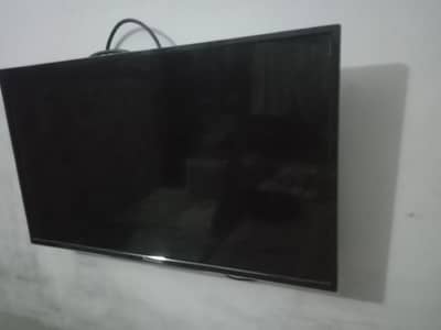 32inch LCD . . . panel kharab hay