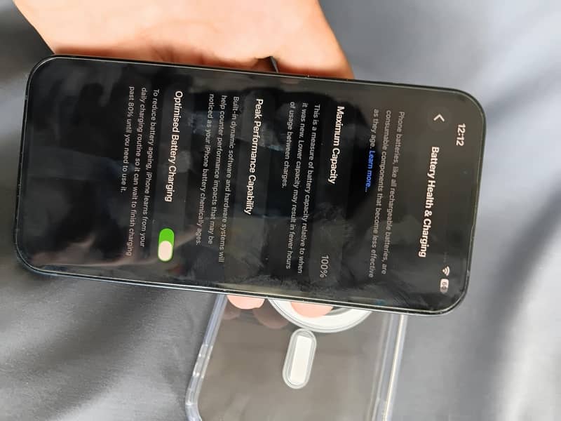 Apple iPhone 13 4