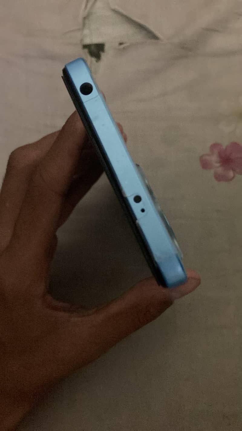Xiaomi Redmi Note 12 4