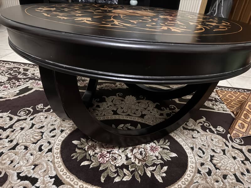 Round  centre table 2