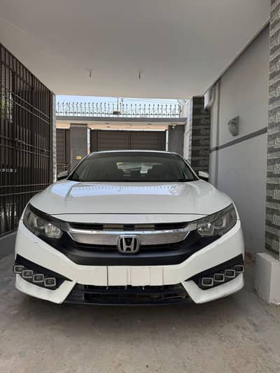 Honda Civic Oriel 2016