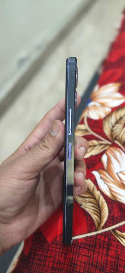 Vivo Y17s