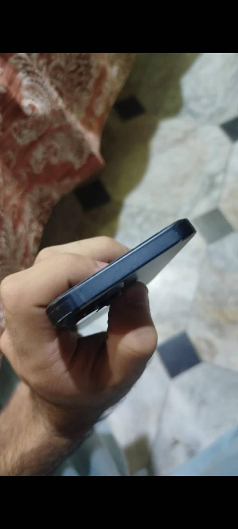 Apple iPhone 13 5