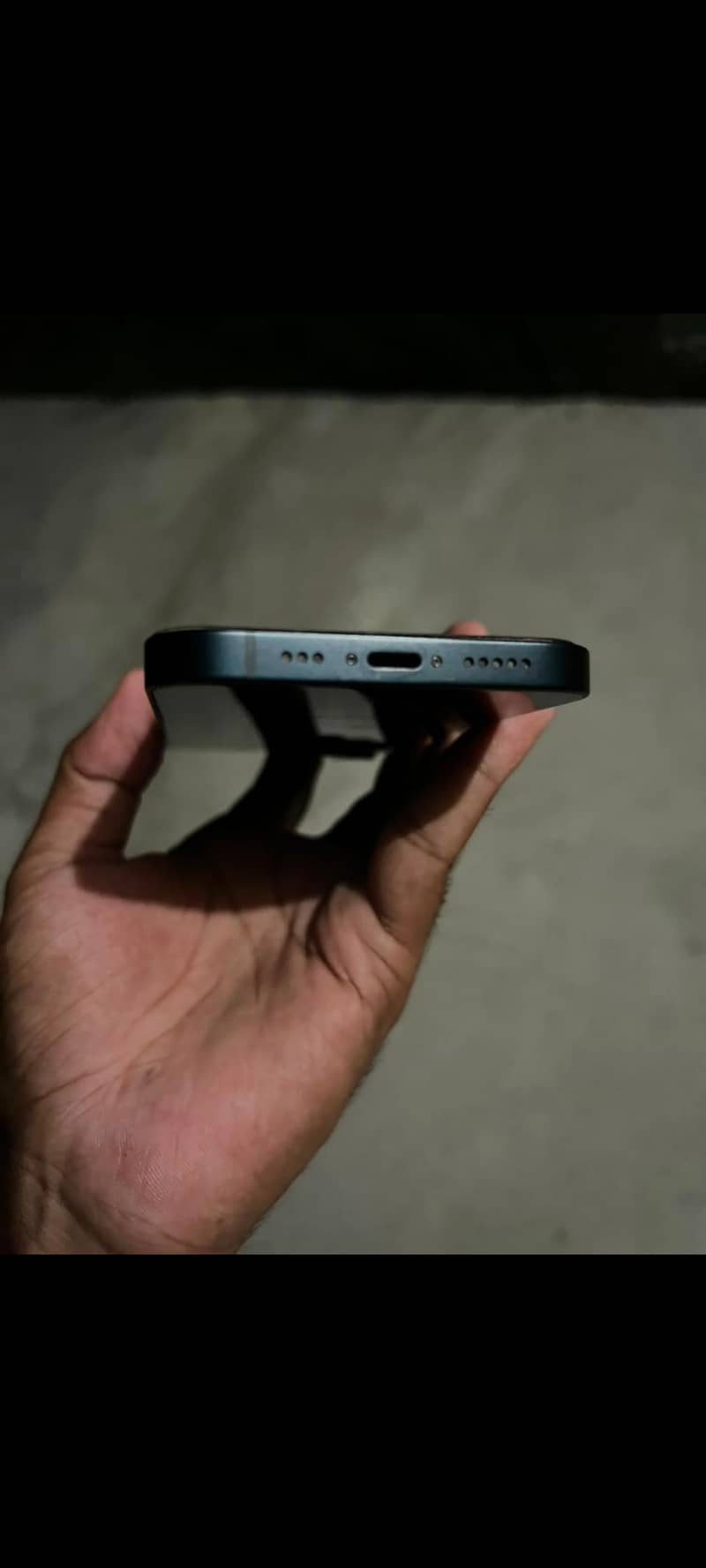Apple iPhone 13 7