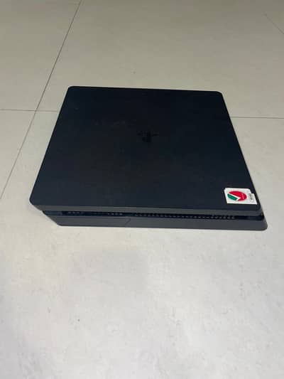 Ps4 slim 1 TB