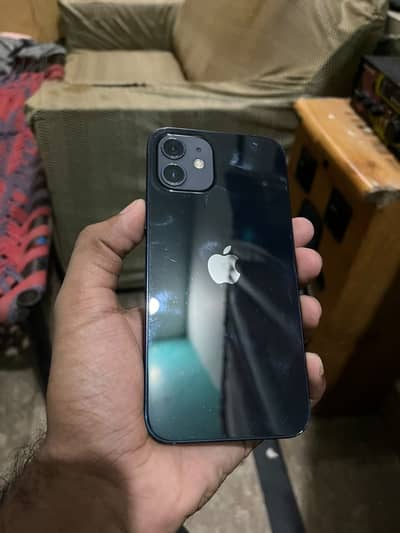 Apple iPhone 12