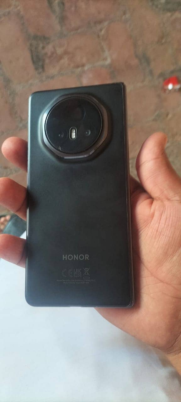 Honor Magic V3 1