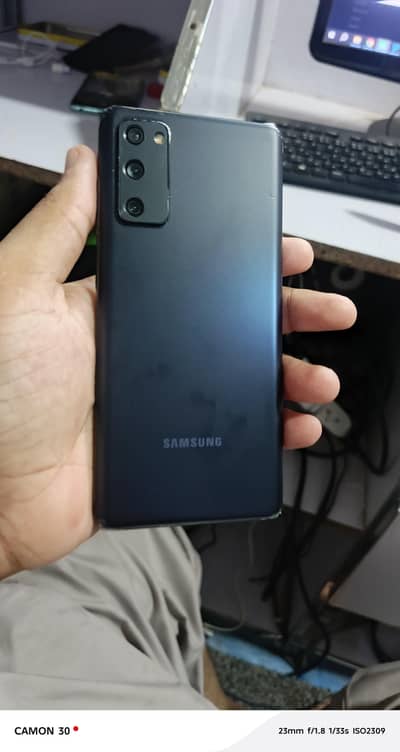 Samsung Mobile S20 FE