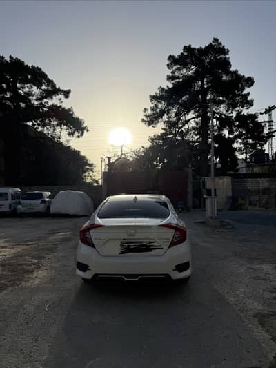 Honda Civic Oriel 2017