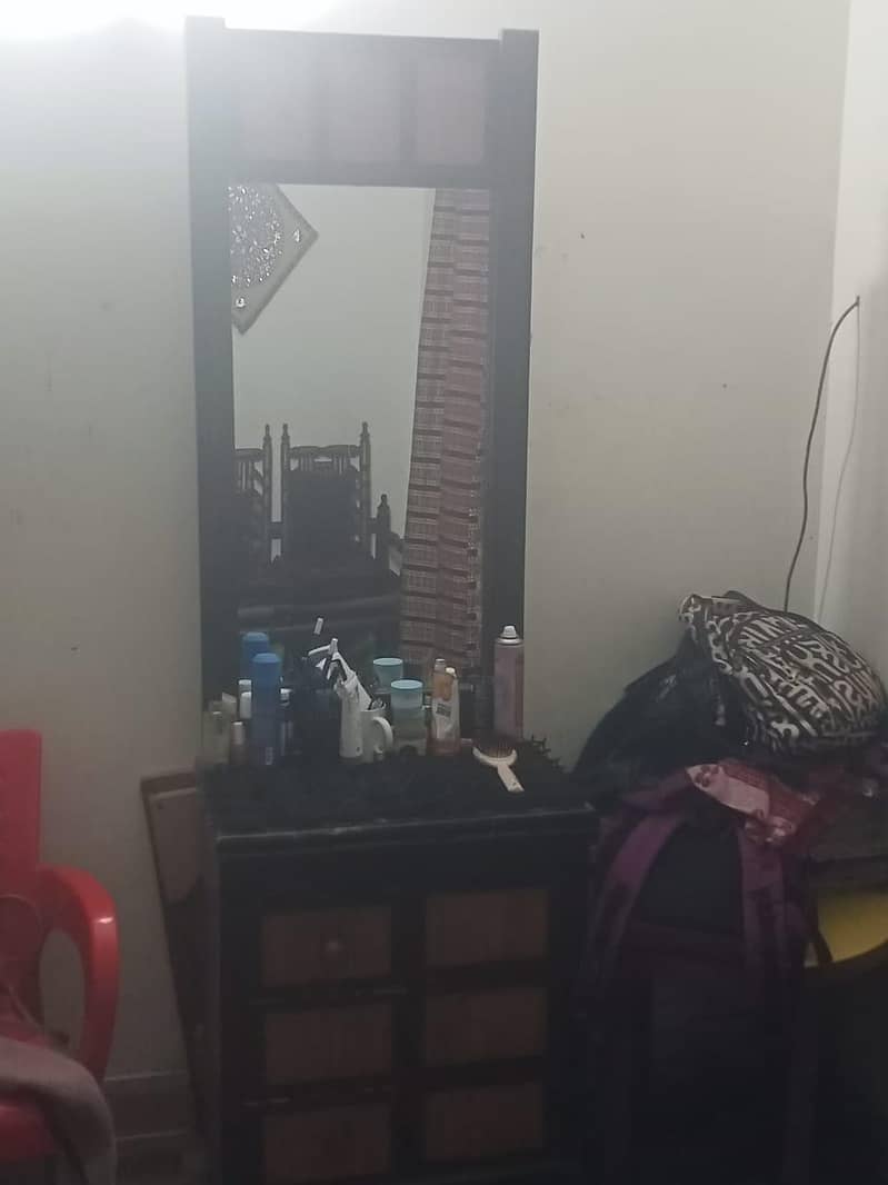 bed room set 0