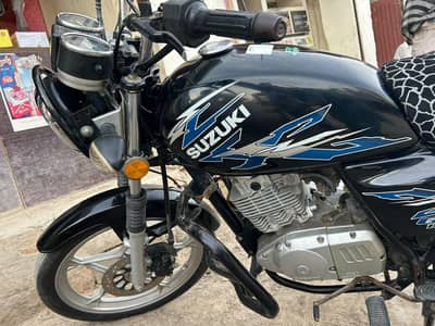 Suzuki GS 150