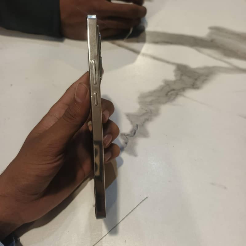 Infinix Note 40 2