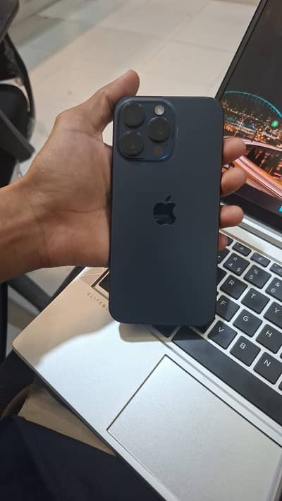 Apple iPhone 15 Pro Max Almost New