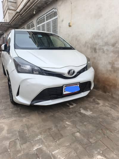 Toyota Vitz 2016