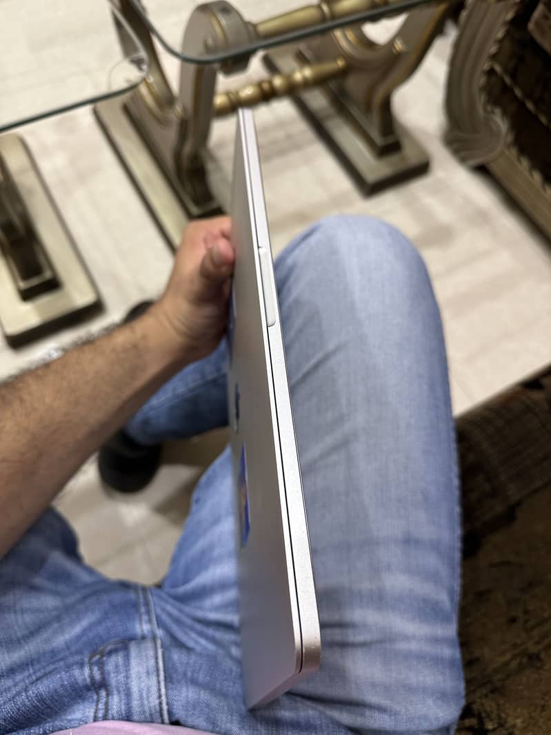 Macbook pro 2017 8