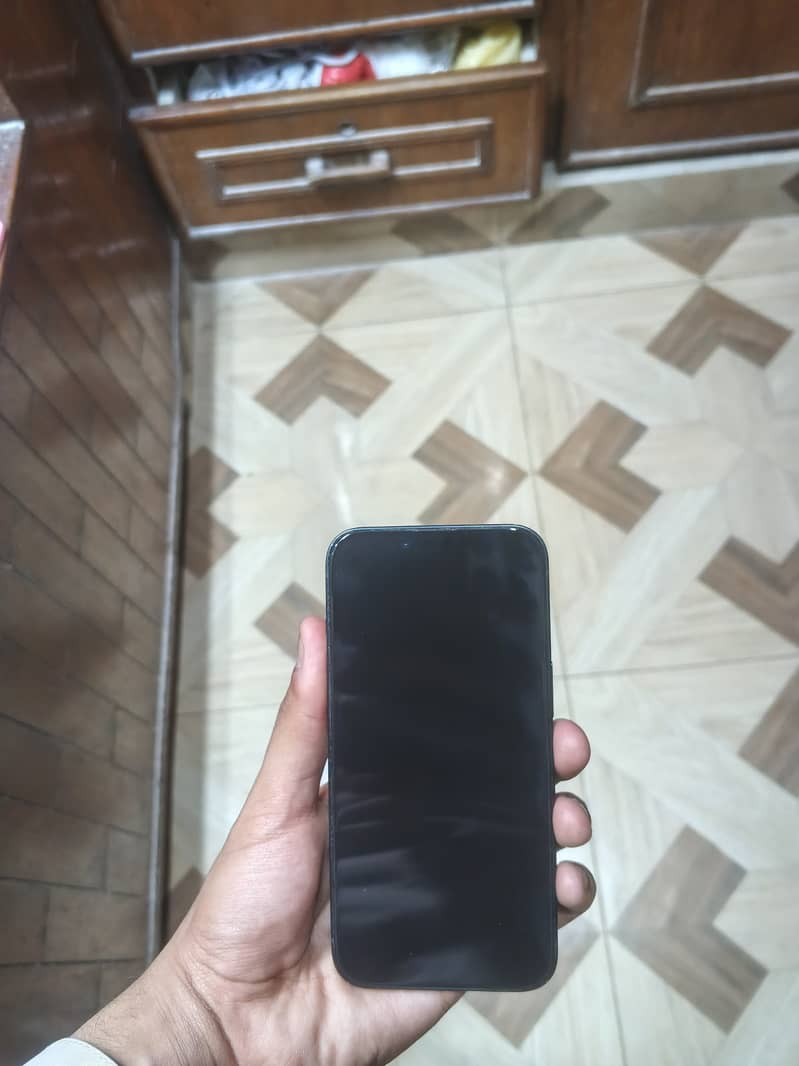 Apple iPhone 14 1