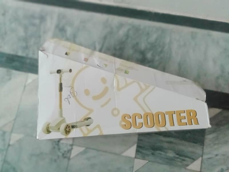 scooty 4