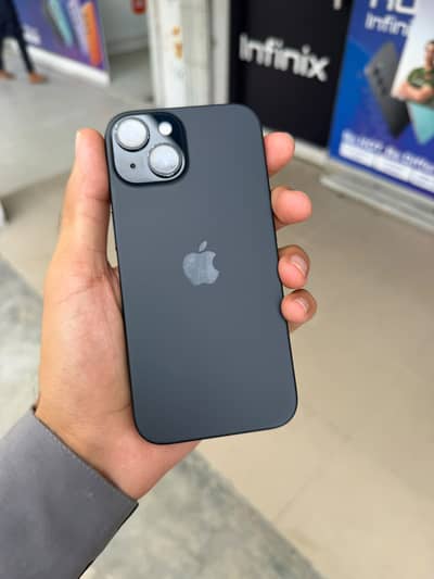 Apple iPhone 15