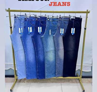 garments Salesman required