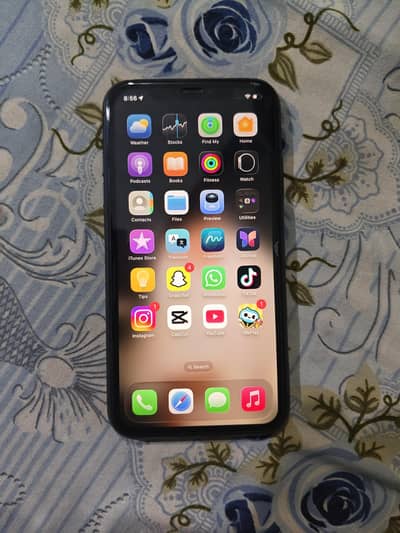 Apple iPhone 11