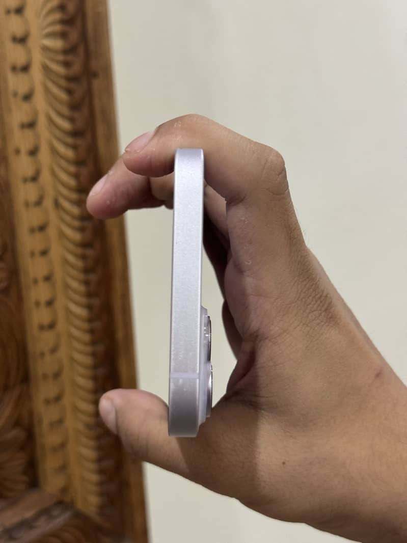 Apple iPhone 14 plus 1