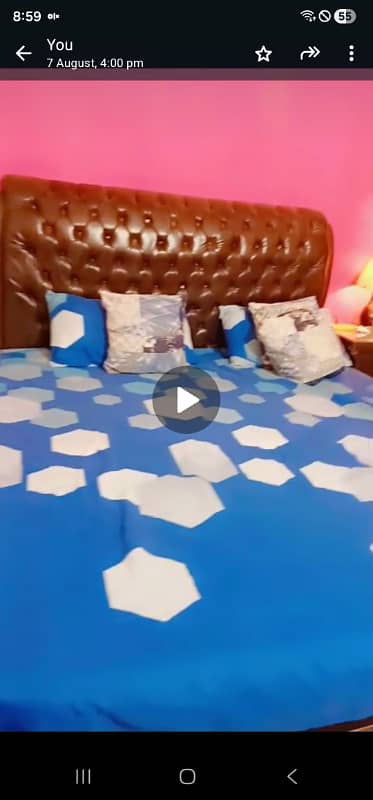 Furnish room available in G11/4 in flat for single job holder lady