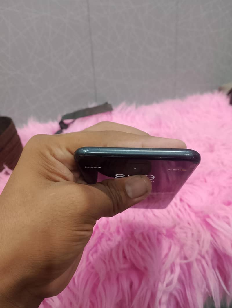 Apple iPhone 7 Plus 3