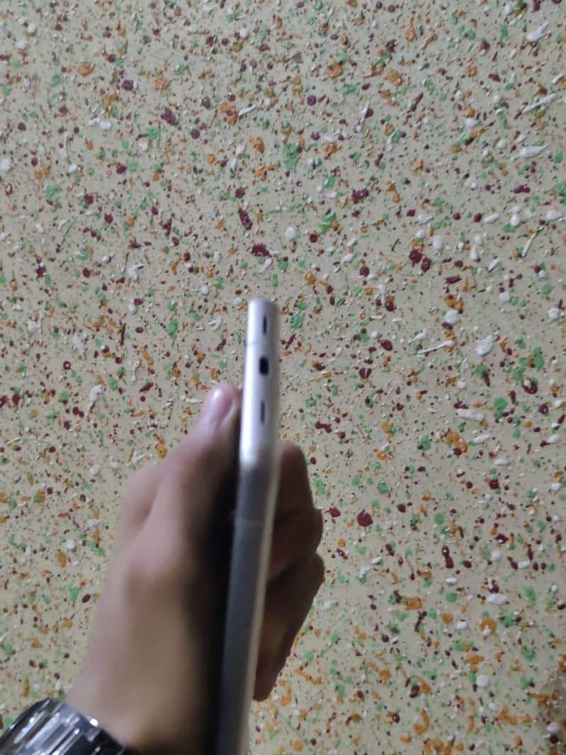 Google pixel 7a 6