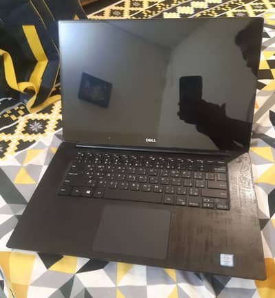 DELL XPS P56F