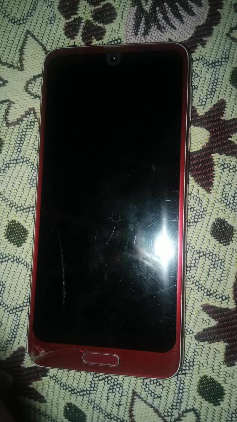 Sharp Aquos R2 1