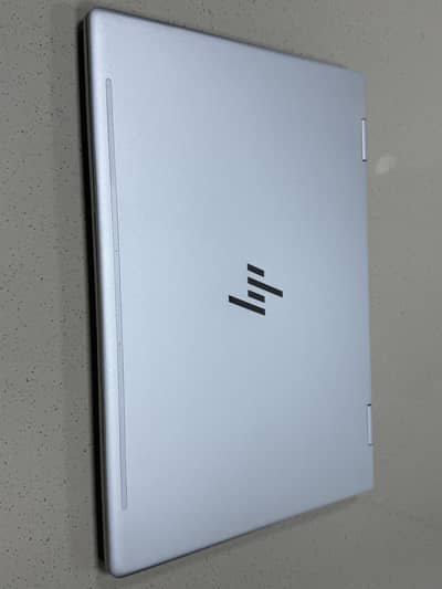 HP ELITEBOOK X360 830 G6