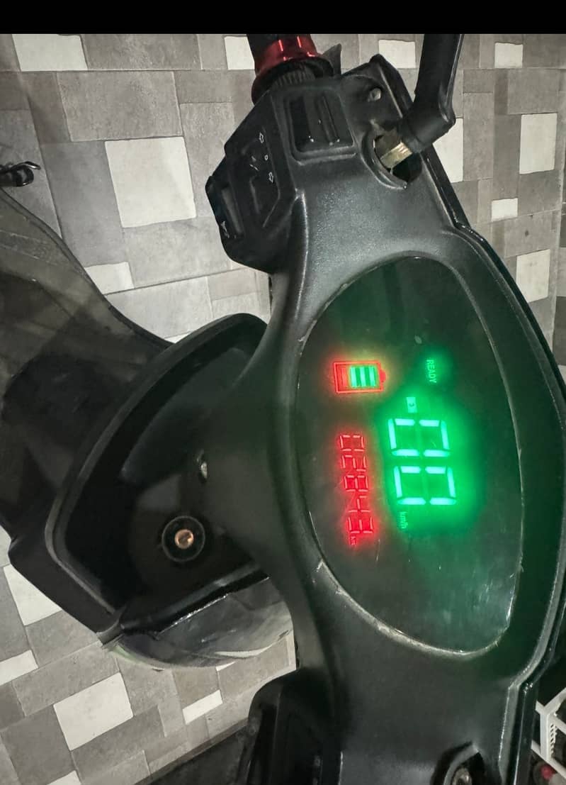 Scooty 3