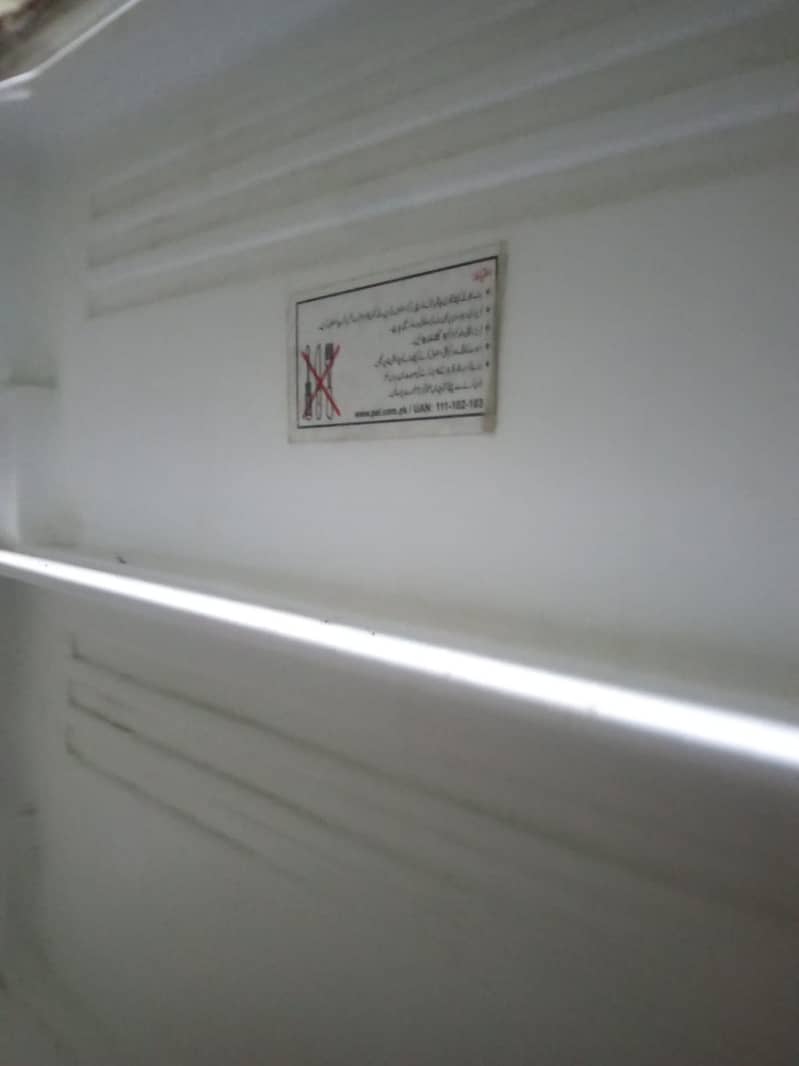 refrigerator 3