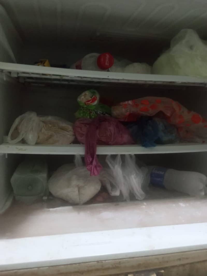 refrigerator 4