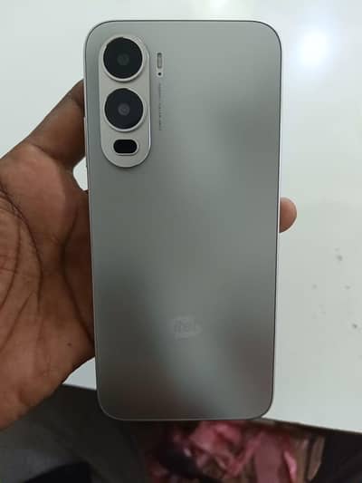 Itel city 200