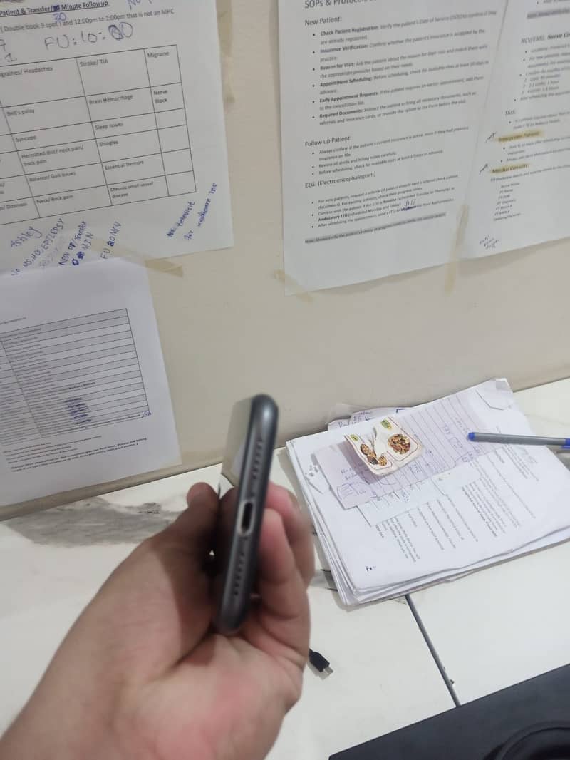 Apple iPhone 11 2