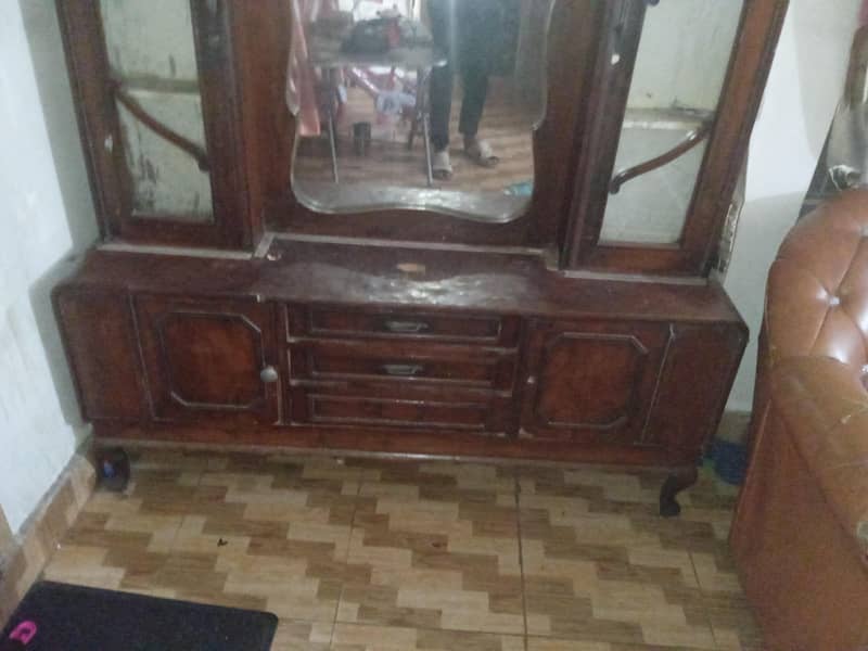 Dressing table 1